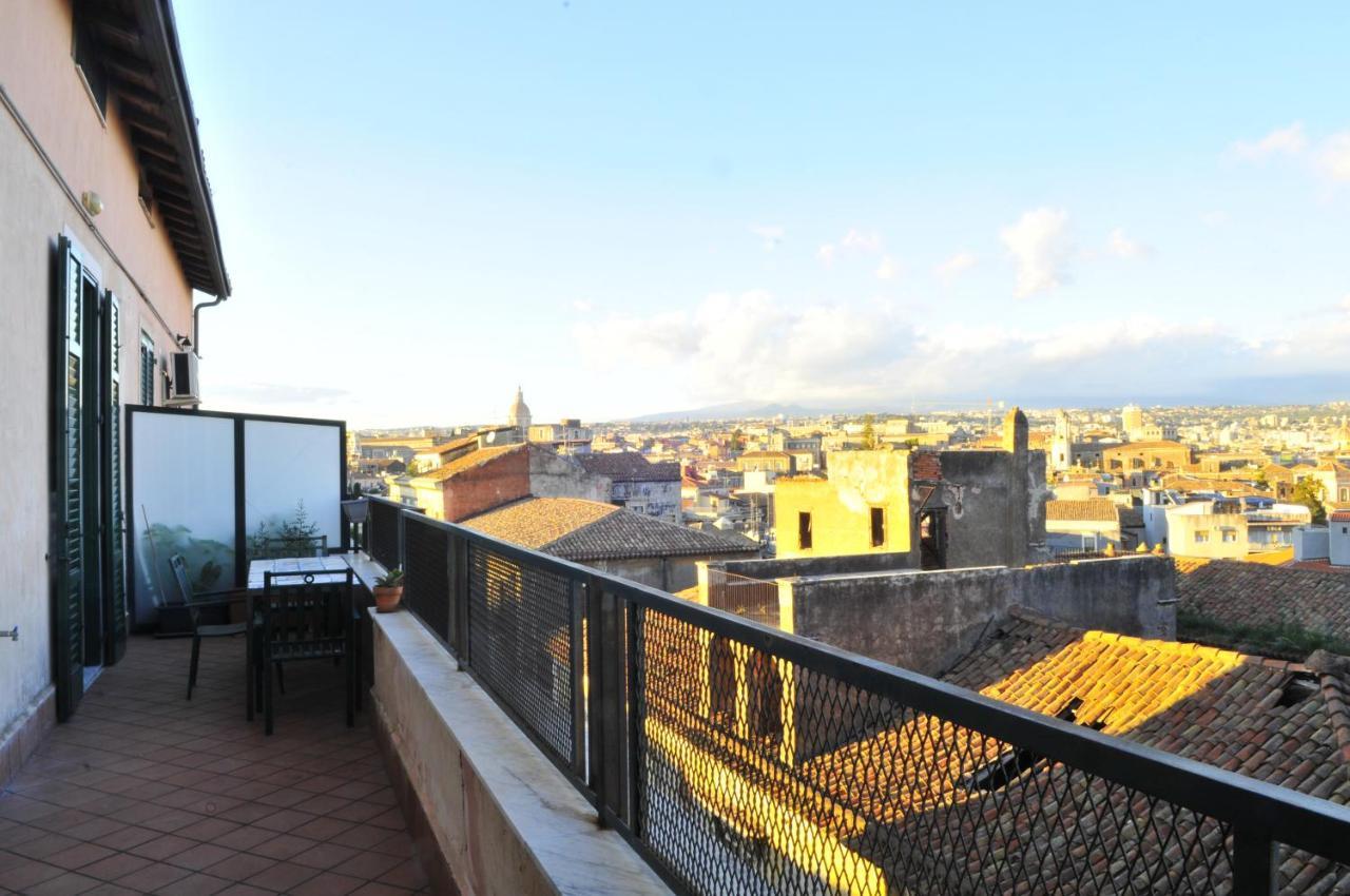 شقة Terrazza Sul Castello Ursino By Wonderful Italy كاتانيا المظهر الخارجي الصورة